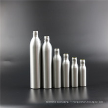 Bouteille d&#39;huile essentielle en aluminium en stock